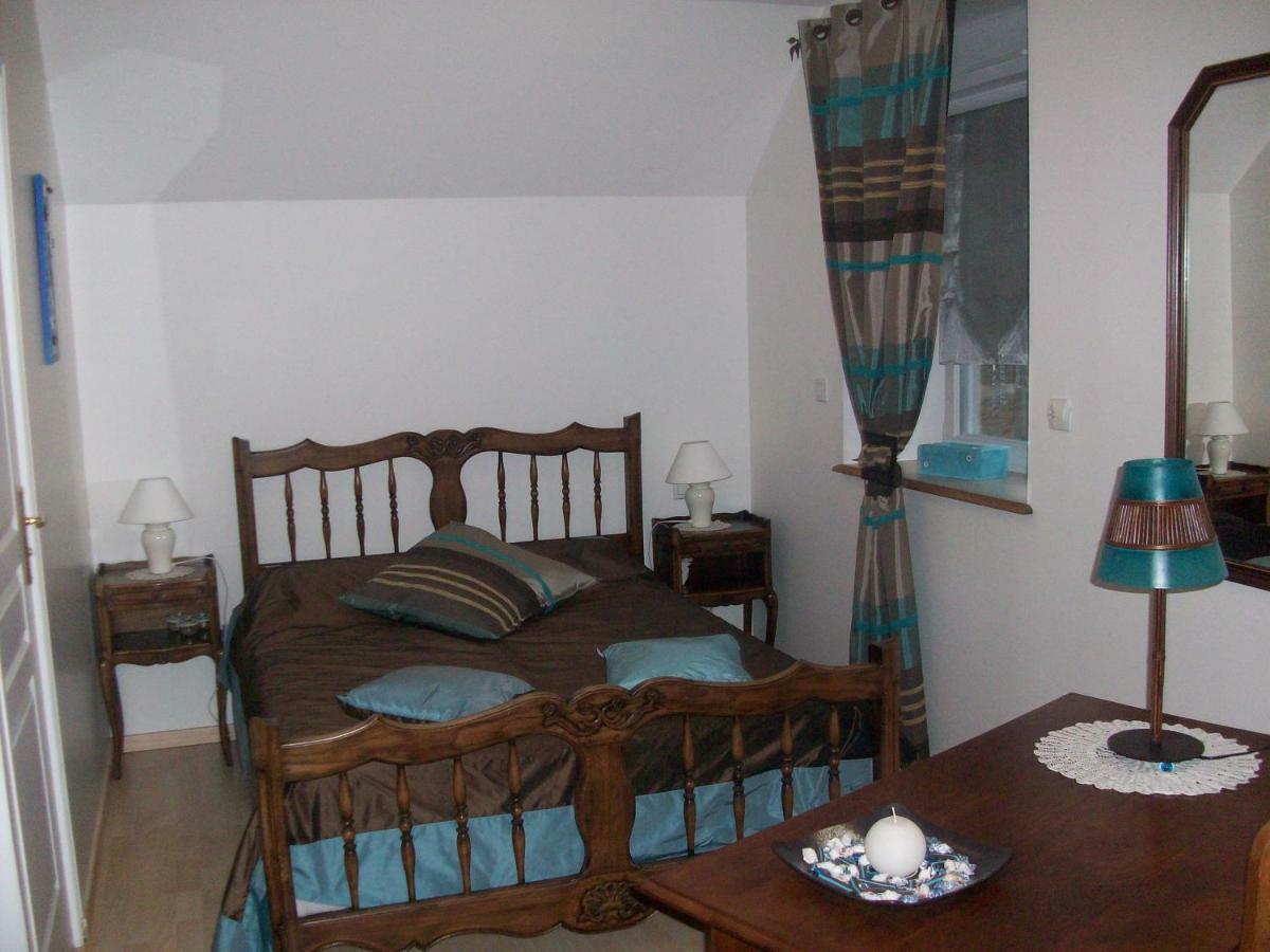 Chambres D'Hotes La Belle Taille Lassay-les-Chateaux Luaran gambar